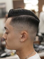 ザチョップショップ キチジョウジ(THE CHOP SHOP KICHIJOJI) サイドパートスキンフェードカットシェービング吉祥寺理容室