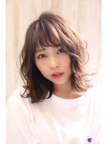 エストレーラ(estrela) 『estrela』大人可愛い透明感レイヤーボブ