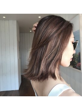 イズム 北千住店(ISM) 【ISM北千住】　　ｗシェードカラー