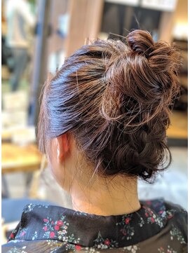 ナンバー イル デュッカ 札幌(N° il duca) お団子アレンジ