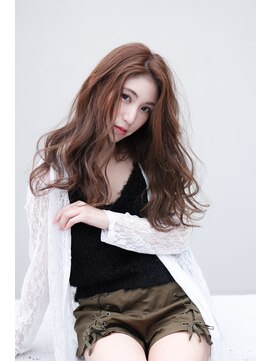 イロドリ ヘアーデザイン(IRODORI hair design) IRODORI　センターパートで大人かわいいロング2　［西尾一寛］