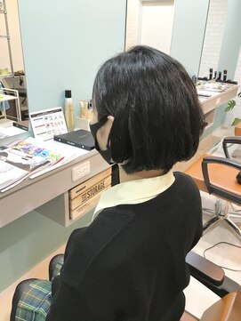 リュタン(LUTIN) LUTINショートゆるふわパーマヘア