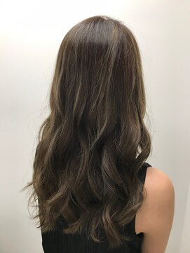 リヴ 目黒(riv.) メルティカラー/マッシュ/くびれヘア/着物[目黒駅]