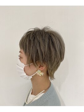 ビューティドレッセヤマノ 池袋パルコ(Beauty Dresse YAMANO) 【ダブルカラー】ショートヘア × ハイトーングレージュ