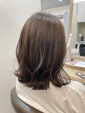 アルターリール(aL ter Rire) グレージュ/澤瑞絵