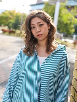 ココラボ(coco labo) 大人ハイトーン/ミルクティーベージュ/ウェーブ巻き