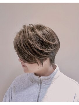 アンチェ(Anche) ショートヘア