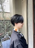 ショートボブ