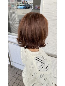 ジッピー ヘアーコレクション 外ハネボブ 切りっぱなしボブ 小顔カット