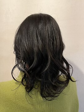 ココカラヘアー ニコ(cococara hair nico) お手入れ楽カット/寒色系/艶髪/ゆるまき