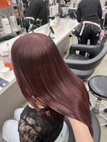 ユナイテッド 横浜(UNITED) 冬の季節に人気ワインレド