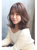 大人可愛いミディアムレイヤーゆるふわ新宿