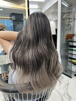 ラピス 渋谷本店(Lapis)&nbsp;ホワイトバレイヤージュ/外国人風/ハイライト/グラデーション