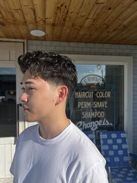 サンディーズ(Sandees) テーパーフェードパーマラフショート