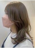 レイヤー くびれ ベージュカラー