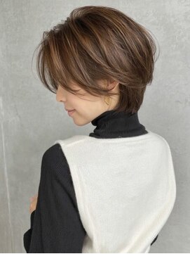 レリーノーブル 西宮北口(RelyNoble) 明るめベージュ×大人ショートで軽やかに[西宮北口/髪質改善]