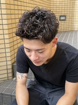 スウェル 押上店(Swell) サーフカール/スパイキーショート/ブルーブラック/眉毛/錦糸町駅