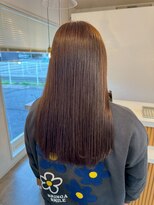 クララジャパン ナベシマ(CLALA JAPAN Nabeshima)&nbsp;縮毛矯正　質感ストレート　髪質改善カラー　顔まわり　ブリーチ