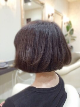 ティオ コルテ(tio Corte) 毛先ウチマキボブ