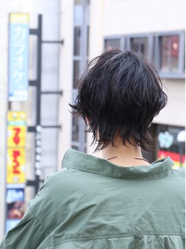 ミクマル(micmal) インスタ人気！大人かわいい☆無造作×スポンテニアスウルフボブ