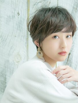 ロンドプロフィール 浦和(Lond profil) デザインカラー厚めバングローライトスリークボブ