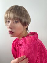 グロウ(grow) さりげないアシメなブロンドマッシュ