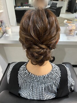 トゥエンティ ファイブ(TWENTY FIVE) アップスタイル/網島