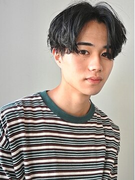 ディッセンバー 神宮前(December) ニュアンスパーマ/マッシュパーマ/ウルフ/波巻きスパイラル/渋谷