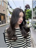 オリーブグレージュ