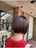 ショートボブ
