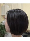 クセ毛さんもナチュラルな直毛ボブ