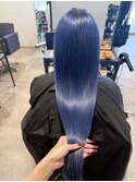 ネイビーカラー