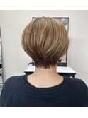 癖毛を活かすショート