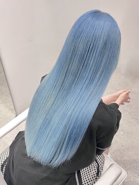 イリ(iLi) 【iLi×Ryong】ペールブルー