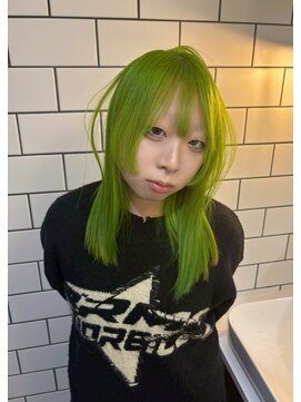 ベレーザ 渋谷(BELEZA) 17350全頭ブリーチアンブレラカラーエメラルドルーツカラー