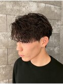 刈り上げセンターパート/波巻きツイストスパイラル/伊勢崎
