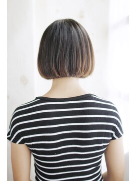 シュシュット(chouchoute) インナーカラーバタースパイラルセンシュアルショートカット/106