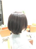 ショートボブ