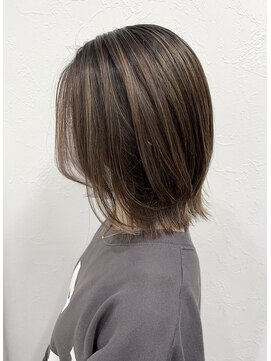 ワープ 青葉台(WARP) レイヤーボブ☆