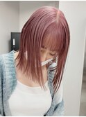 2159外国人風カラーベイビーピンクカシスレッドセンター分けボブ
