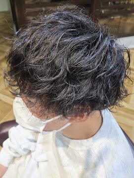 ラック 本厚木店(LUCK) メンズ/メンズカット/波巻きパーマ/U24/学割