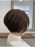 「大人シルエットのひし形ショートボブ」