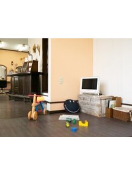 ママさんも安心◎サロン併設のキッズスペースご利用ください＊【八尾/髪質改善/オーガニック】