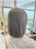 20代 かわいい艶感&透明感ホワイトベージュ