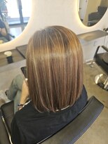 エイト チャタン 沖縄北谷店(EIGHT chatan)&nbsp;ブリーチ履歴×最新の髪質改善縮毛矯正【EIGHT 北谷　荒井】