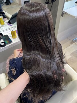 ユーフォリア 新宿店(Euphoria) アッシュグレージュ/透明感カラー/Aujuaトリートメント