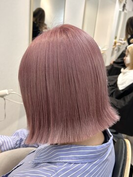 トト 船橋店(toto.) ◇ココアブラウンボルドーミディアムレイヤーウルフカット[船橋]