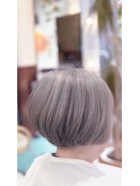 ネス(NESS)&nbsp;【脱白髪染】グレイヘア（白髪）のファッションカラー150