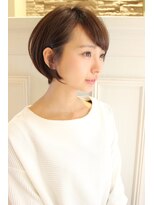 レウナ 外苑前(Reuna)&nbsp;黒髪でも可愛く決まる耳かけニュアンスショート