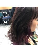 ニュアンスカールのミディアムボブ